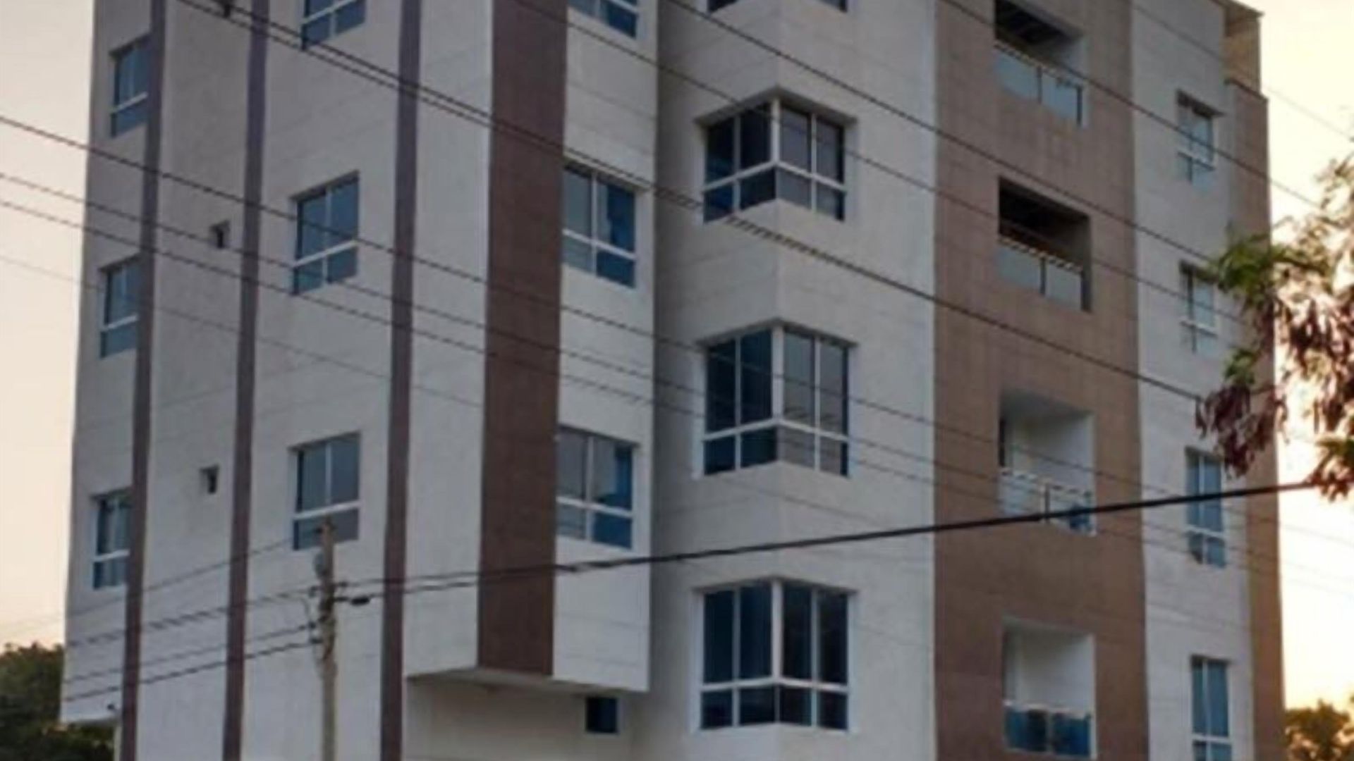 La Mar Hotel