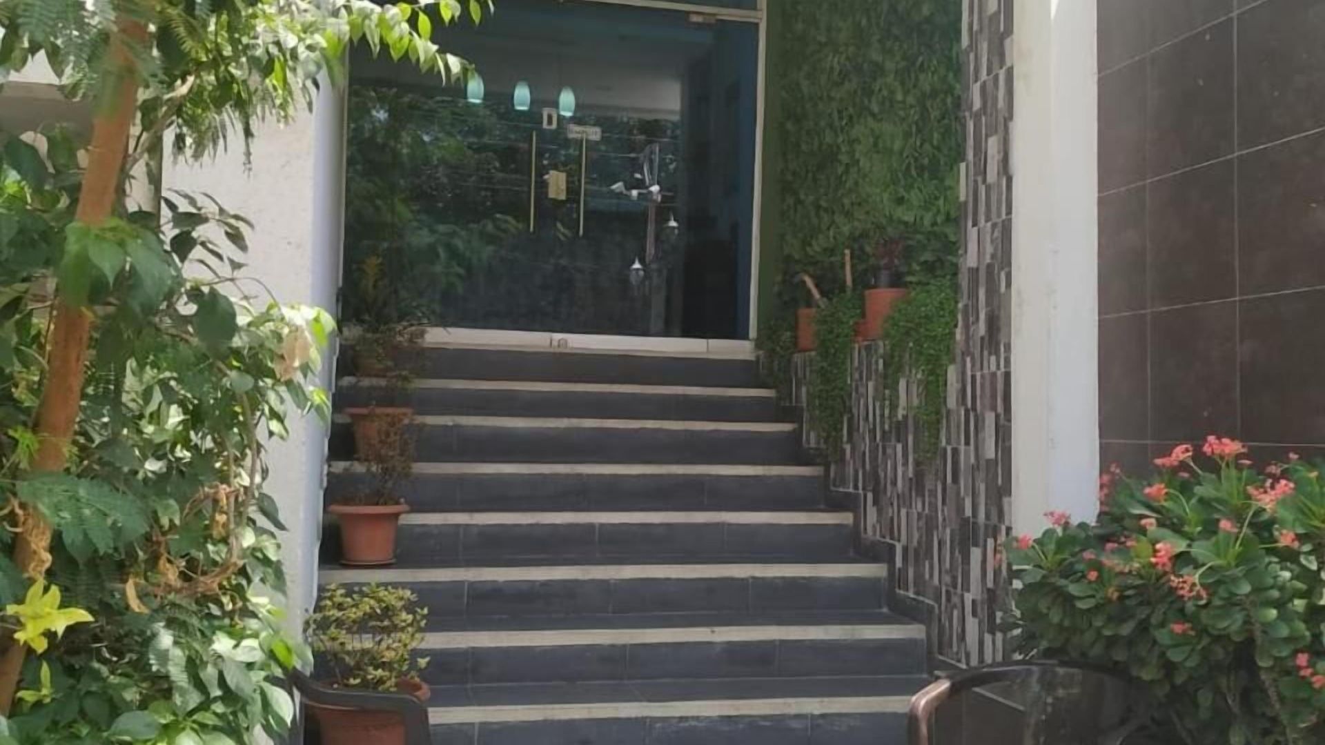 Hotel La Mar 2*
