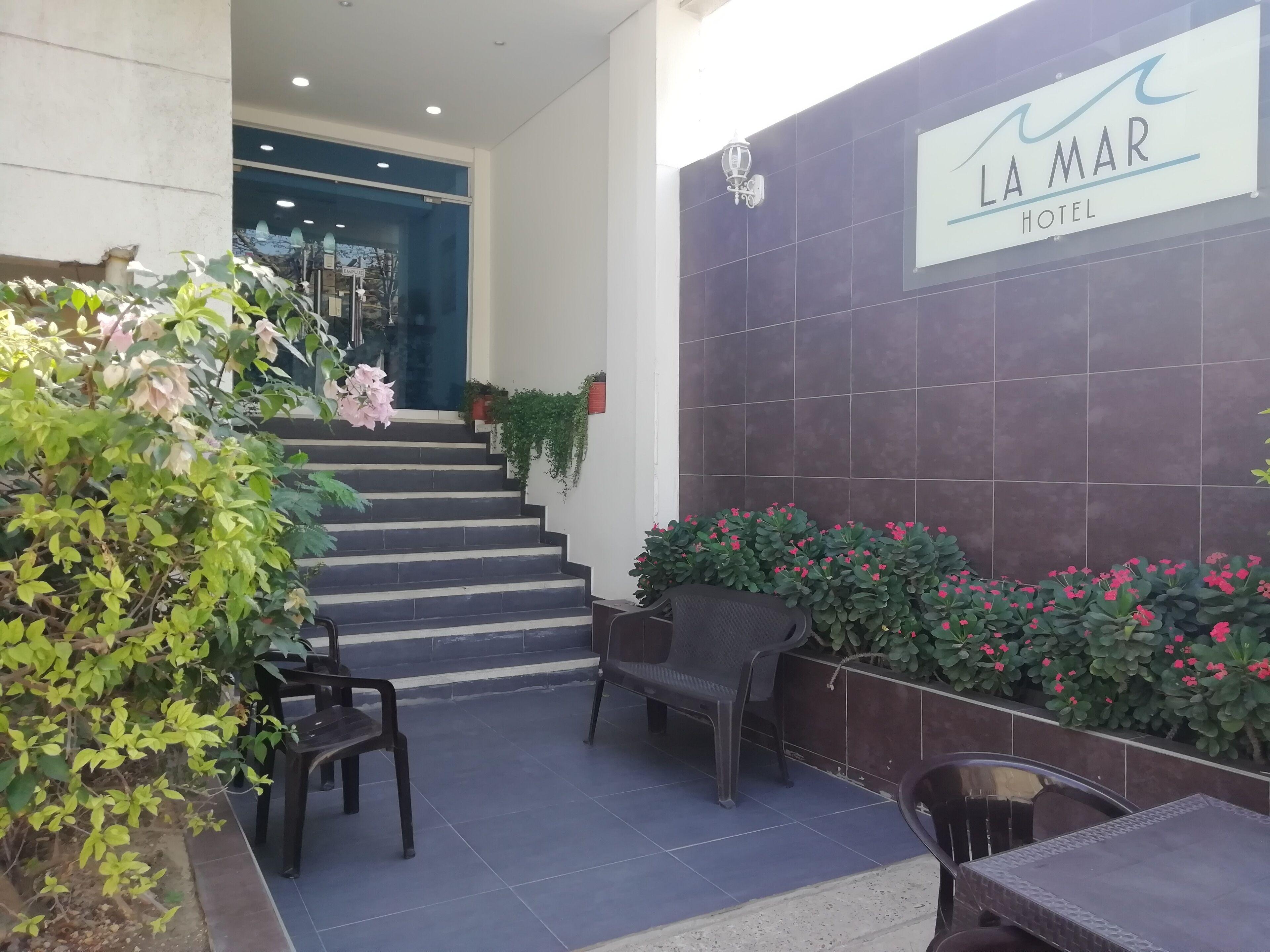 La Mar Hotel